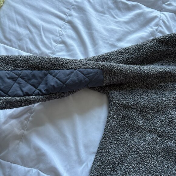 Womens Size XL Fleece Jacket Gray Blue Zip Pockets Winter Fall High Neck - Picture 9 of 9